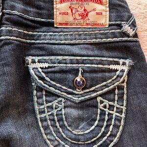 True Religion Women's Dark Blue Jeans with White Stitching